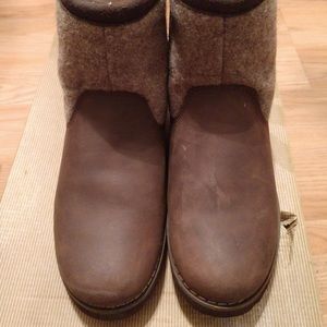 Big Girl “size 4” Brown UGG  Winter Boots